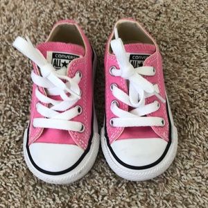 Toddler girl Converse size 5